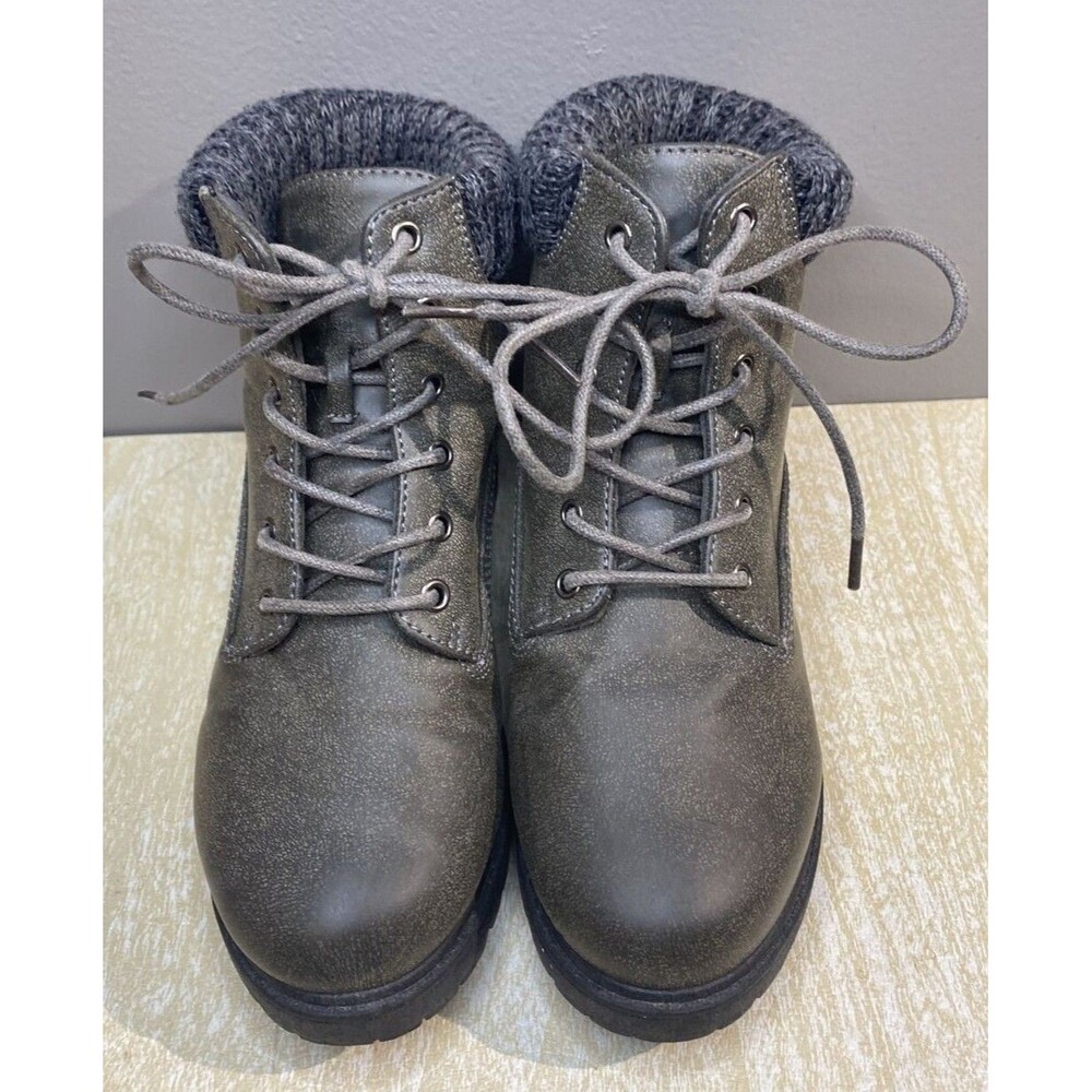 Gray Blue Suede Shoes Brand Boots Women's Size 6 w/ Sweater top Lace-up Hiking
